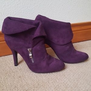 High heel boots